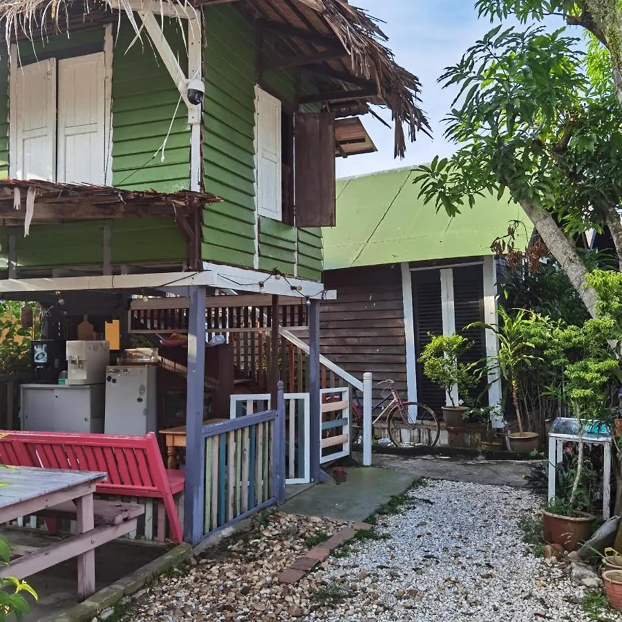 Hotel Mykampung Chalet Ipoh