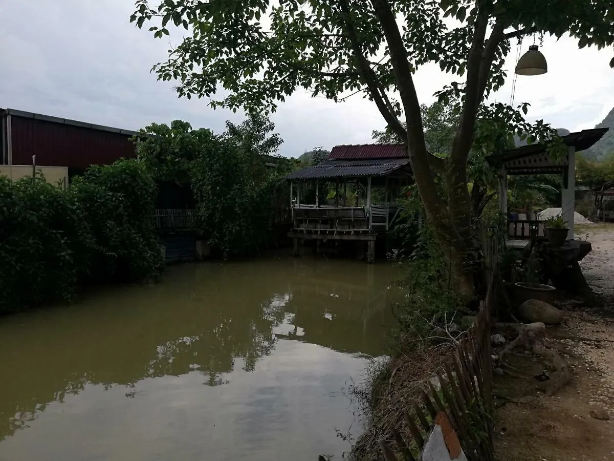Pensjonat Hotel Mykampung Chalet Ipoh Malezja